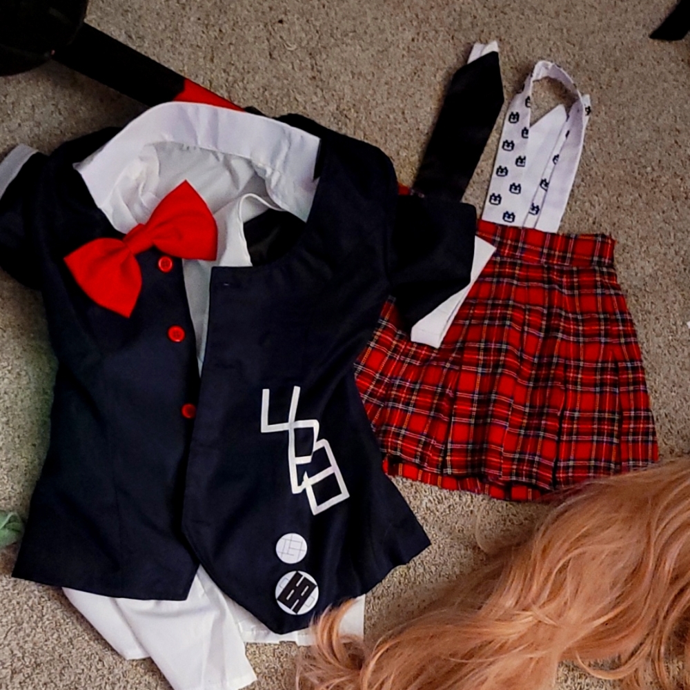 Junko Enoshima cosplay